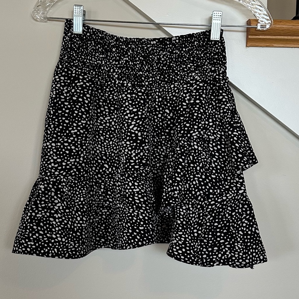 Altard State Black White Dot Print Skirt Size Small Ruffle Lined Elastic Waist